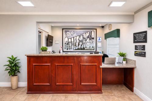 ردهة, Super 8 by Wyndham Barstow in Barstow