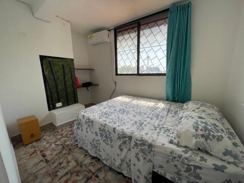 Habitaciones amobladas con bano privado in Alto Bosque