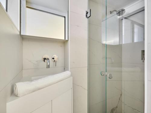 Charming Duplex Loft - Paris City Center - image 12