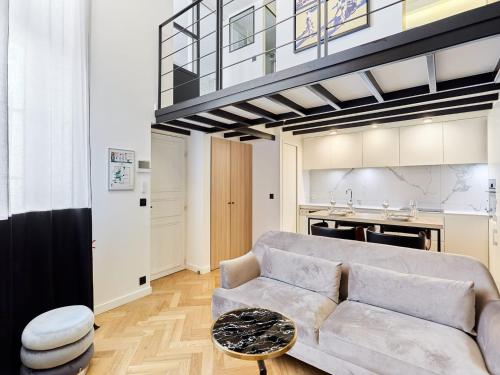 Charming Duplex Loft - Paris City Center - image 8