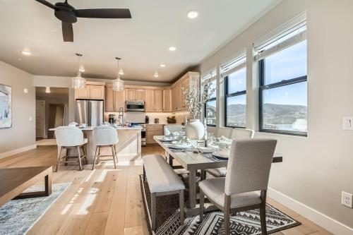 Pet Friendly! Winston's Lodge at Helling 203 condo - image 12