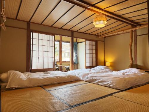 2 futon beds