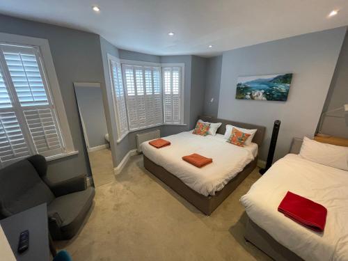 Home in Greenwich near the O2