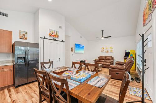 3BR2BA 6 Beds Fenced Yard Near Downtown – khách sạn tại Khac