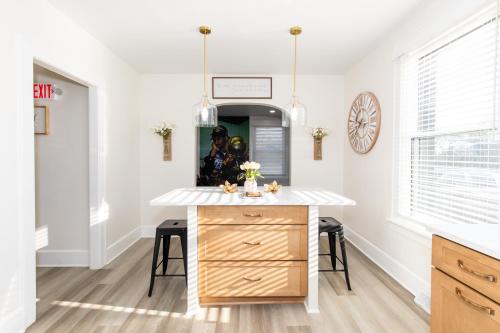 New Group Space - Sleeps 20! Near Sports Center in ヒューロン（OH）