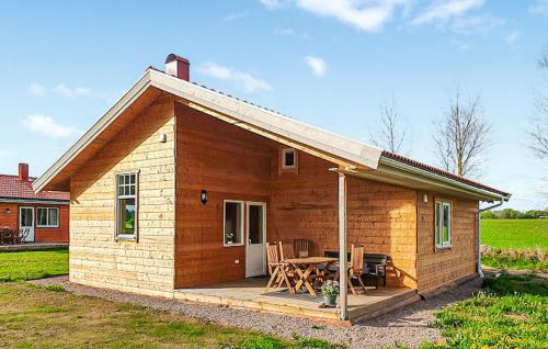. 2 Bedroom Nice Home In Sandhem