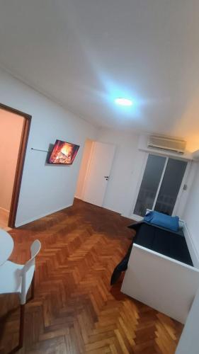 Excelente ubicación! 1 dormitorio a pasos del Obelisco - image 3