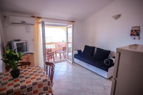 Apartment Barbat 19 - image 14