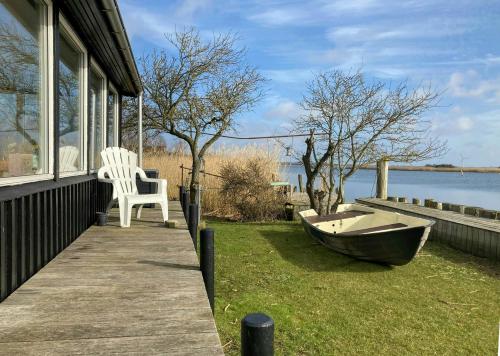 Vista exterior, Cozy Summer House With Fjord Views in Uggelhuse