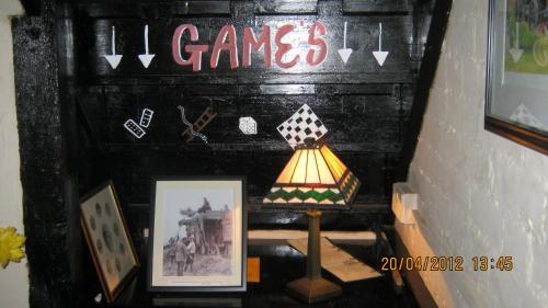 Turfcutters Arms - image 5