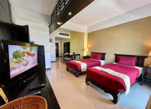 room detail thumbnail 0