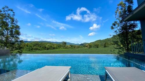 Kin Khaoyai 5 bedrooms in Noen Hom