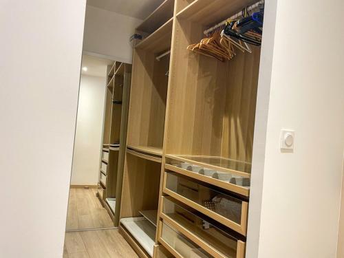 Chic & Dingo - Modern Apartment, Comfort, Wi-Fi in Saint-Didier-en-Velay