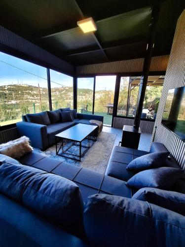 Ghine Chalet 2BR Garden & Mountain View in Ghbaleh