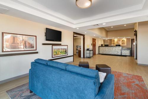 Comfort Inn Airport Manchester - image 20