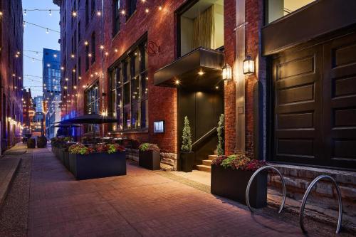 Vista exterior, The Untitled Nashville Hotel, Tapestry Collection by Hilton in Nashville City Center