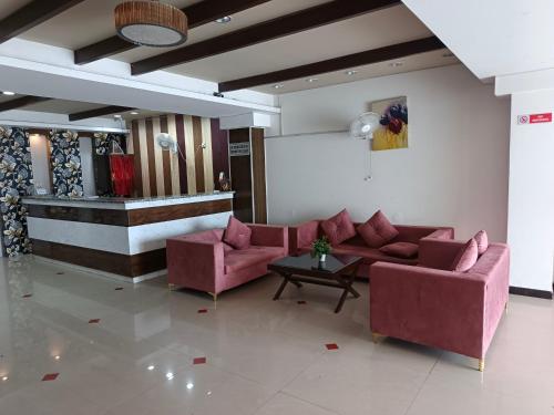 Hotel Orange in Baddi