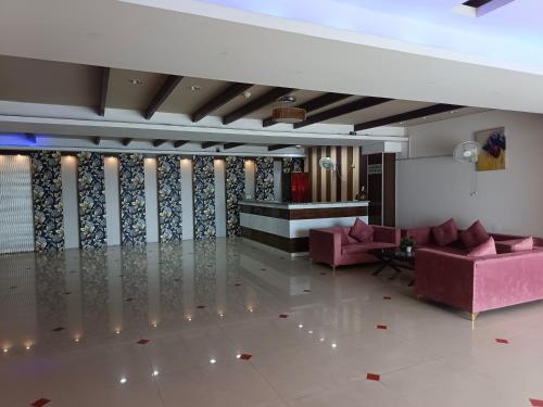 Hotel Orange in Baddi