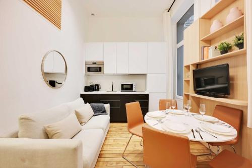 Beautiful Apt -1BR-4P- Tour Eiffel-Invalides