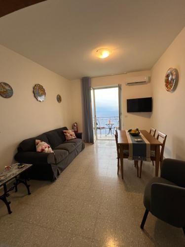 Ambra Holiday House 4