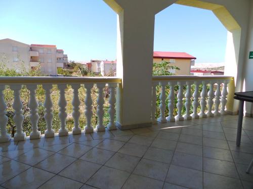  Apartment Cesarica 1 in Cesarica