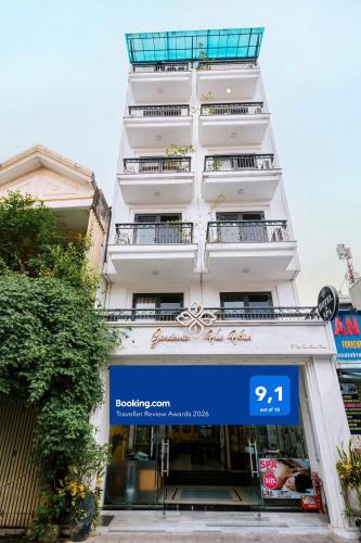 Gardenia Hue Hotel - Tap to explore photos