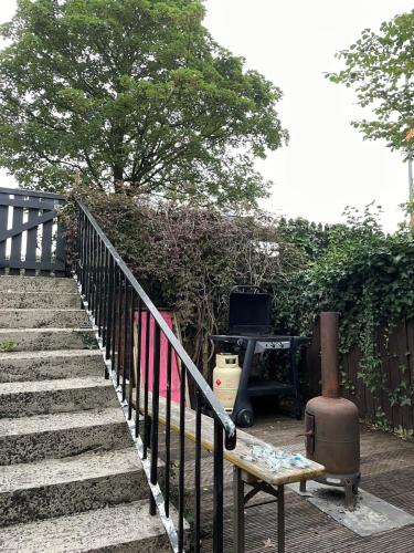 Cosy Cottage near Belfast in 靠近市中心