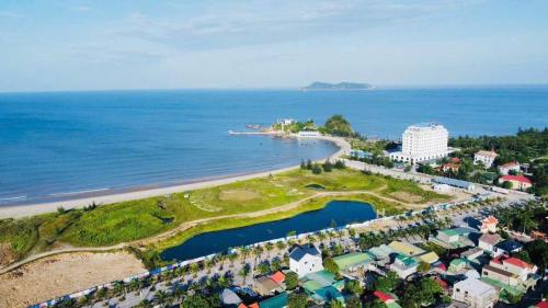 Lan chau Luxury Hotel in Cua Lo Beach