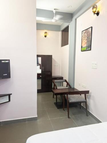 Asoka White Town Homestay - image 2