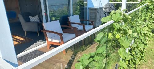 外觀, Addictive View - Lakeside Studio in 霍登斯灣