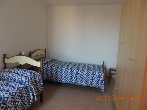 2 bedrooms, 4 beds