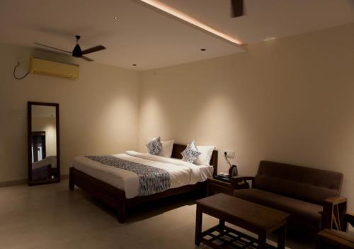 COSMIC INN in Hoshangabad