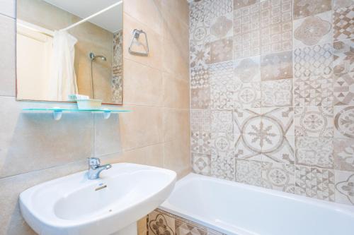 Hotel Antares - image 22