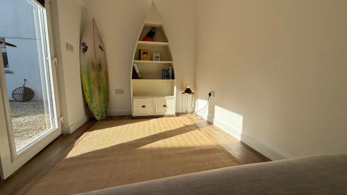 Stylish Garden Room in Newquay nr Beaches, with Parking in 其他地區