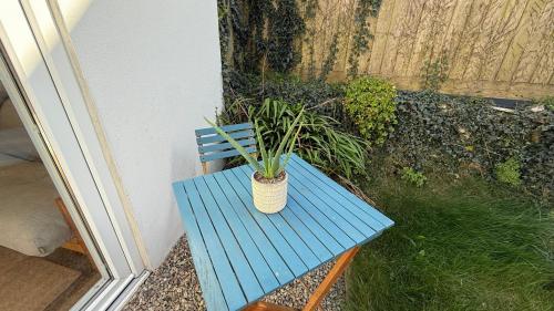 Stylish Garden Room in Newquay nr Beaches, with Parking in 其他地區
