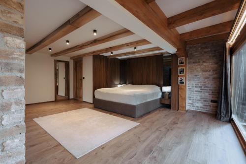 Seraphine Chalet in Lumbardh