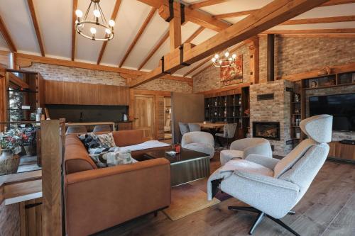 Seraphine Chalet in Lumbardh