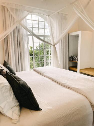 Ashbourne Country Escape Hazyview Room Type - Luxury Queen Room