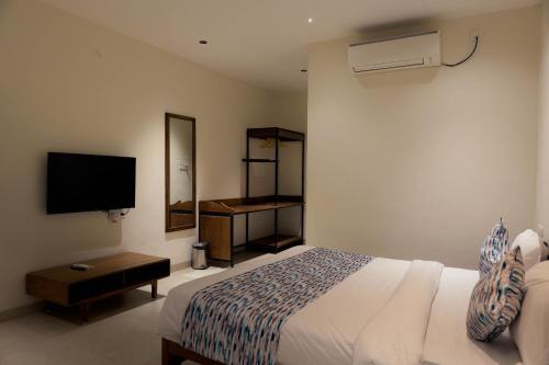 COSMIC INN in Hoshangabad