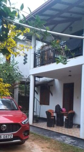 Villa Tharu in Hikkaduwa