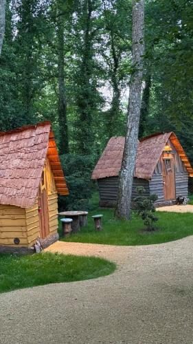 Les cabanes enchantées (Les cabanes enchantees) in 武伊勒