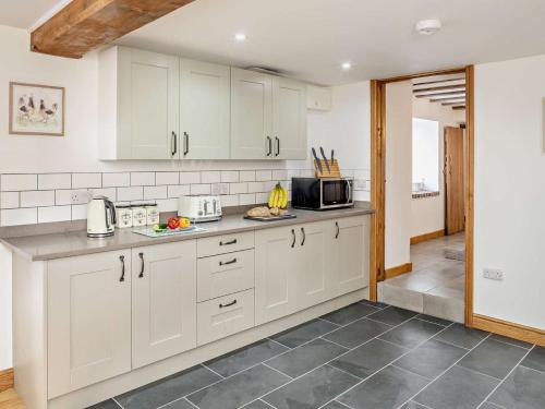 Iekārtas, 3 Bed in Bala oc-91365 in Bala Junction