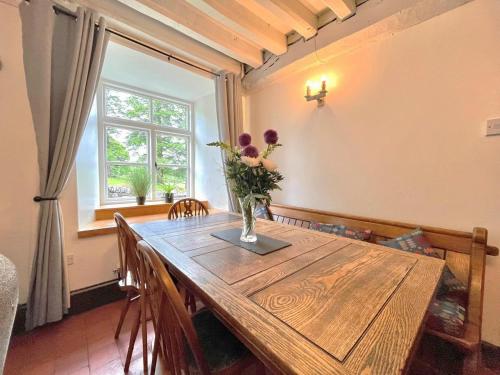 Facilities, 4 Bed in Llanrwst oc-52111 in Capel Garmon