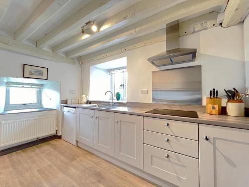 Facilities, 4 Bed in Llanrwst oc-52111 in Capel Garmon