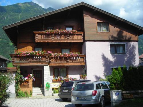  Apartments in Bad Hofgastein/Salzburger Land 161, Pension in Hundsdorf bei Hundsdorf