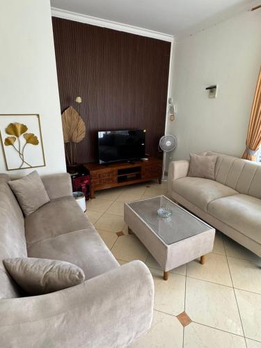 Lamar Villas 2 - Puncak