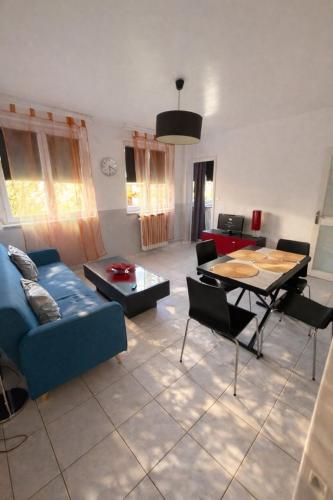 Appartement T3 – Métro à pied, Paris direct (Appartement T3 – Metro a pied, Paris direct) in Ivry-sur-Seine
