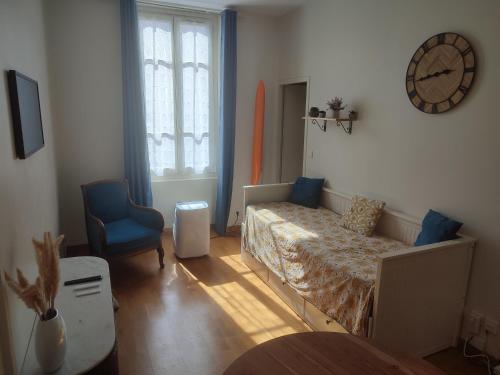 Logement pratique & connecté - Gratte-ciel