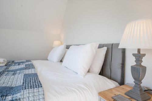 5 Church Close (3 guests) Aldeburgh - image 3