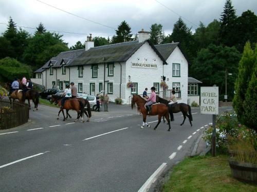 Bridge of Cally Hotel